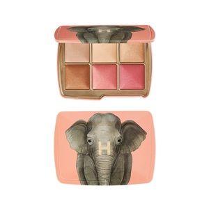 Never used. TOO glowy for me!